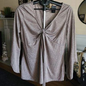 NWT Dressfo knotted front shirt (measures as a large , but tag is XXXL)
